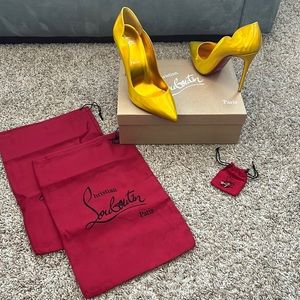 Christian Louboutin - Yellow “Hot Chick 100” Patent-leather Pumps; size 40